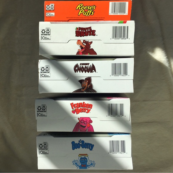 NIB Reese’s Puffs and Monster XX KAWS Breakfast Cereal Limited Edition Bundle - Picture 5 of 7